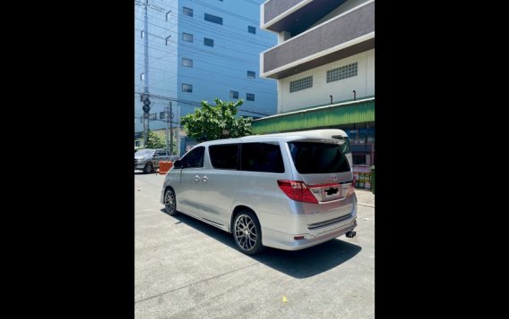 Silver Toyota Alphard 2014 for sale in Quezon City-4