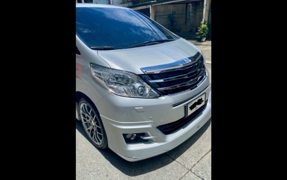Silver Toyota Alphard 2014 for sale in Quezon City-8