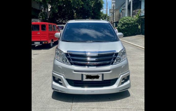 Silver Toyota Alphard 2014 for sale in Quezon City-1