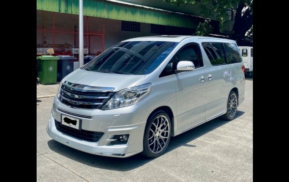 Silver Toyota Alphard 2014 for sale in Quezon City-3