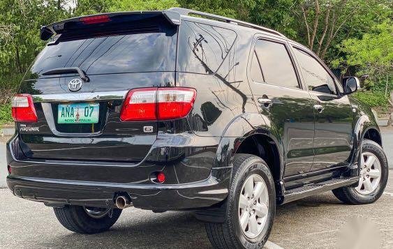 Black Toyota Fortuner for sale in Victoria