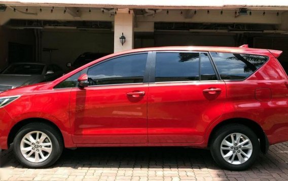 Selling Red Toyota Innova 2018 for sale in Manila-2