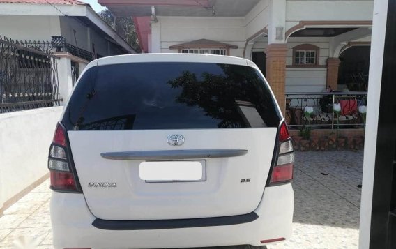 Sell White Toyota Innova for sale in Balagtas-7