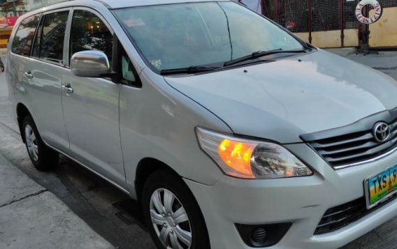 White Toyota Innova for sale in Makati