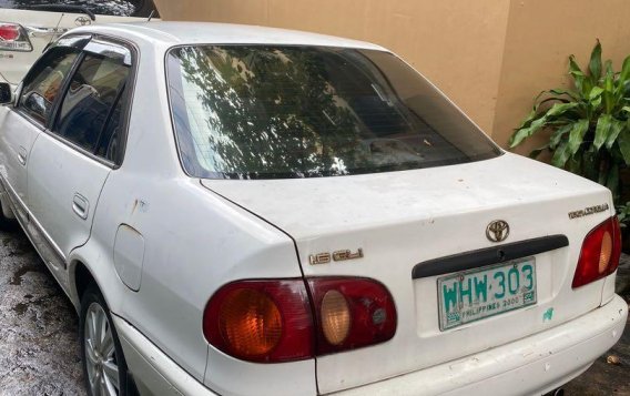 Selling Silver Toyota Corolla for sale in Quezon-1