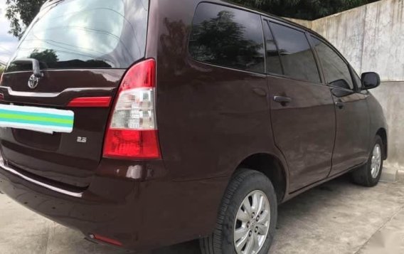 Selling Purple Toyota Innova for sale in Manila-2