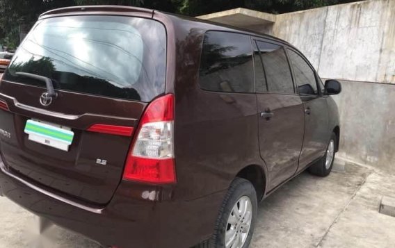 Selling Purple Toyota Innova for sale in Manila-1