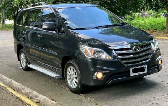 Sell Green Toyota Innova in Quezon City-1