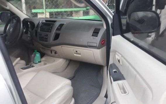 Sell  Silver 2007 Toyota Fortuner for sale in Baguio-4