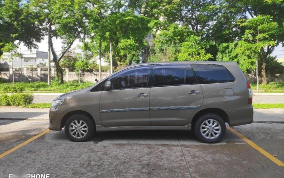 Selling Grey Toyota Innova for sale in Taguig