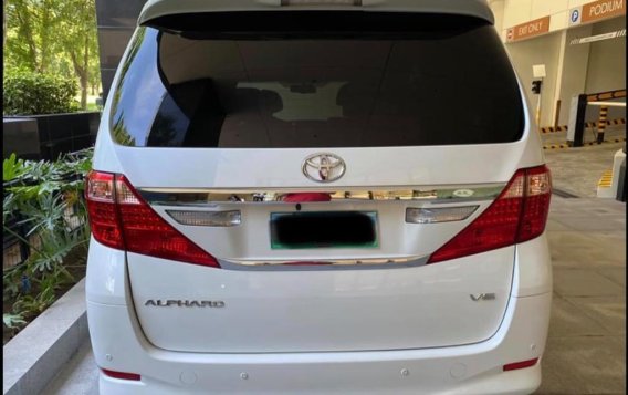 Sell White Toyota Alphard in Quezon City-4