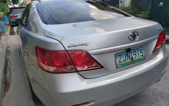 Selling SIlver Toyota Camry 2007 in Manila-2