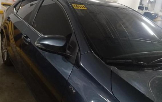 Sell Blue Toyota Corolla altis in Taguig