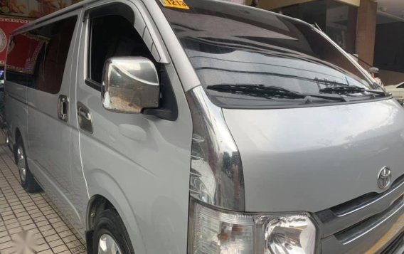 Silver Toyota Hiace for sale in Manila-5