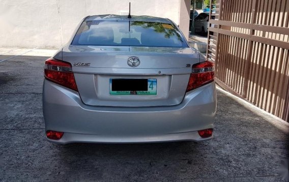 Selling Silver Toyota Vios in Manila-4