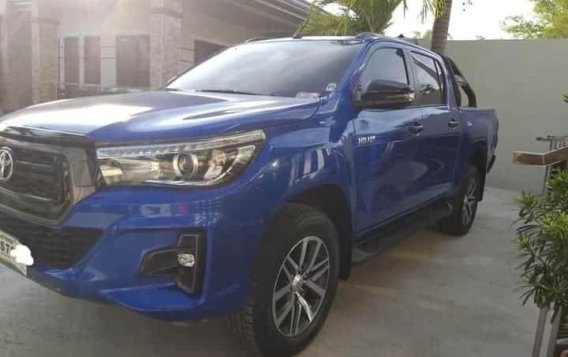 Blue Toyota Hilux 2009 for sale in Quezon City-5