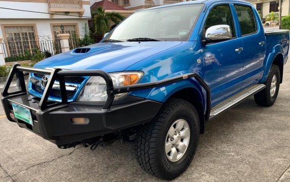 Sell Blue 2006 Toyota Hilux in Parañaque-1
