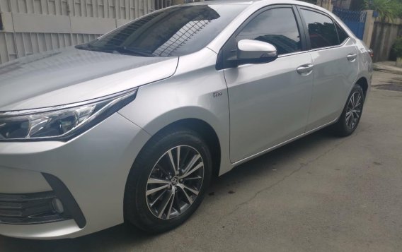 Selling Silver Toyota Corolla altis in Quezon City-1