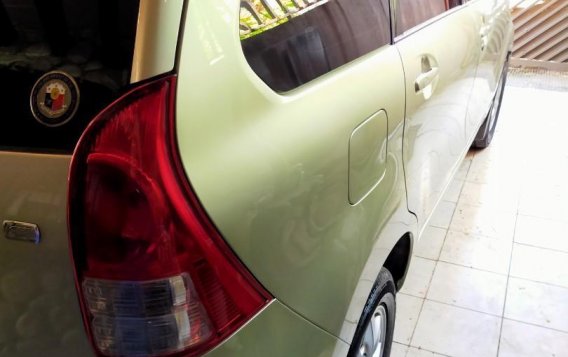Gold Toyota Avanza for sale in Pasig-5