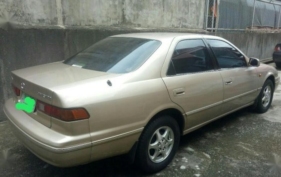 Silver Toyota Camry for sale in Glorietta Mall-2