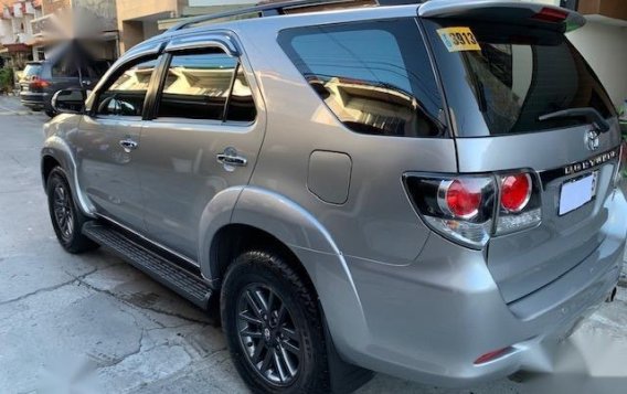 Grey Toyota Fortuner for sale in Mandaluyong City-4