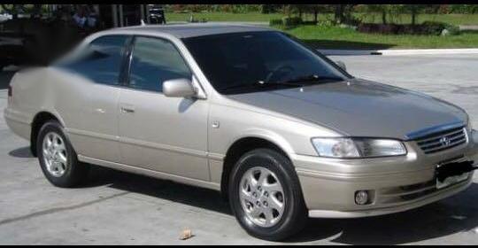 Sell Silver Toyota Camry in Pateros-3