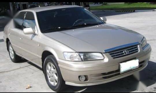 Sell Silver Toyota Camry in Pateros-4