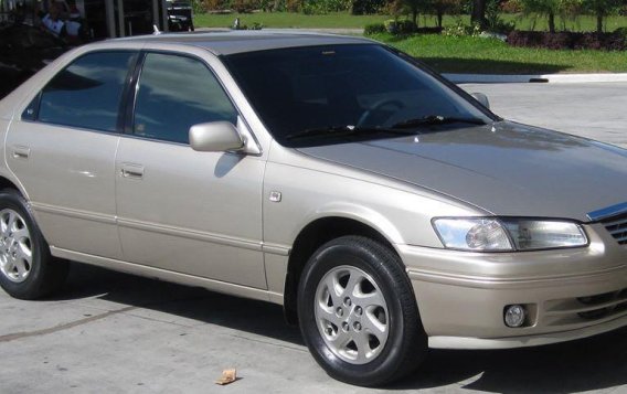 Sell Silver Toyota Camry in Pateros-5