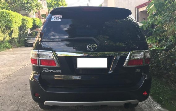 Sell Black Toyota Fortuner in Parañaque-2