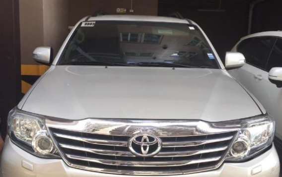 Silver Toyota Fortuner for sale in Quezon City-4