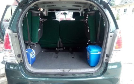 Selling Green Toyota Innova in Cainta-4