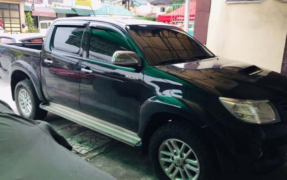 Sell Black Toyota Hilux in Caloocan-7