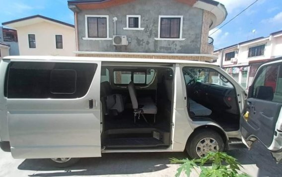 Silver Toyota Hiace for sale in Parañaque-2