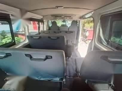 Silver Toyota Hiace for sale in Parañaque-5