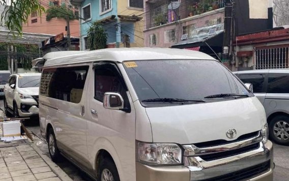 White Toyota Hiace 2017 for sale in San Juan City-8