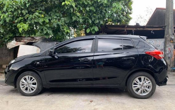 Sell Black 2018 Toyota Yaris in Quezon City-3