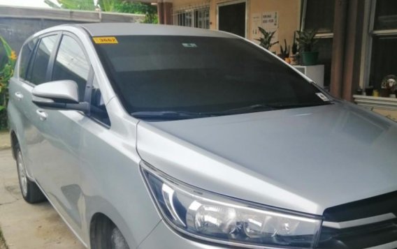 Silver Toyota Innova for sale in Mandaue-1