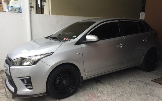 Sell Silver Toyota Yaris in Parañaque-4