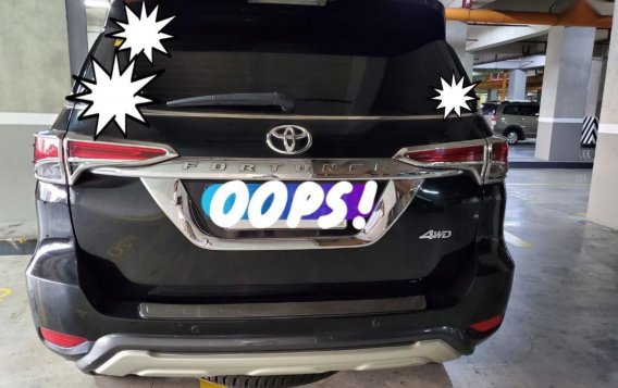 Black Toyota Fortuner for sale in Quezon City-3