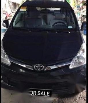 Selling Black Toyota Avanza 2015 in Manila-2