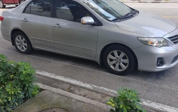 Selling Silver Toyota Corolla altis in Manila-6