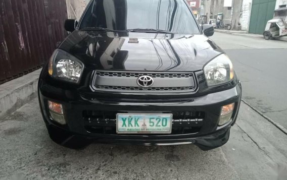 Sell Black Toyota Rav4 in Manila