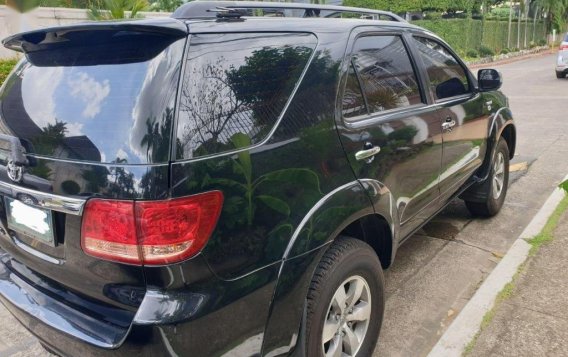 Black Toyota Fortuner for sale in Quezon City-1