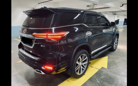 Sell Black 2019 Toyota Fortuner in Parañaque-3