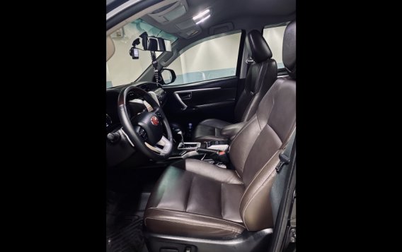 Sell Black 2019 Toyota Fortuner in Parañaque-11