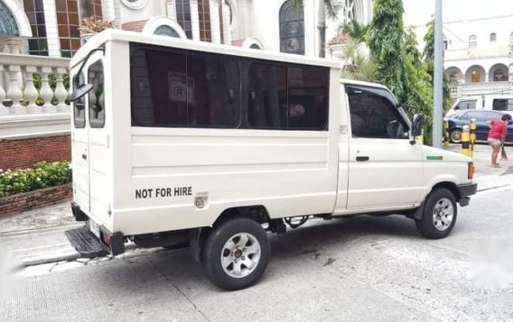 Selling White Toyota tamaraw for sale in Manila-2