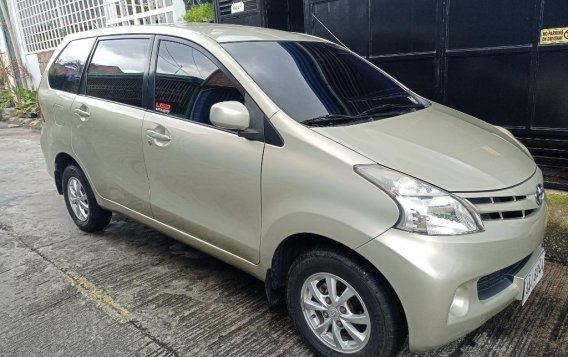 Silver Toyota Avanza for sale in Caloocan