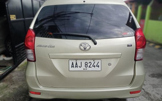 Silver Toyota Avanza for sale in Caloocan-2