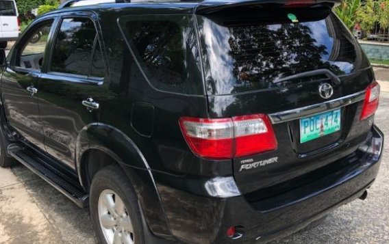 Black Toyota Fortuner for sale in Manila-2