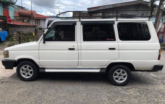 Selling White Toyota tamaraw in Manila-1